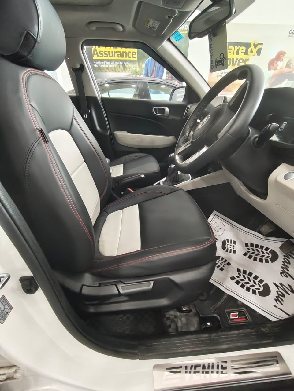 Used 2024 Hyundai Venue Used 2024 Hyundai Venue