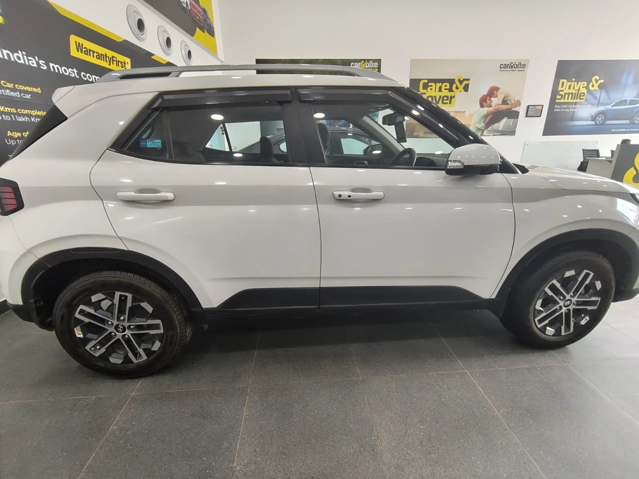 Used 2024 Hyundai Venue Used 2024 Hyundai Venue