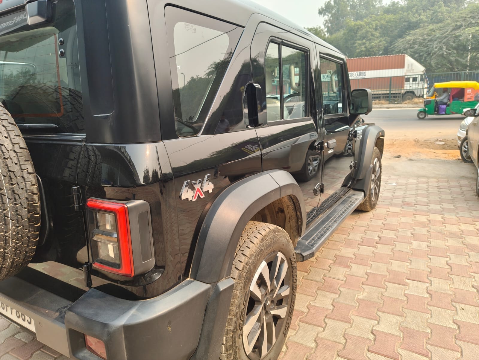 Thar Roxx image 3 Thar Roxx image 3