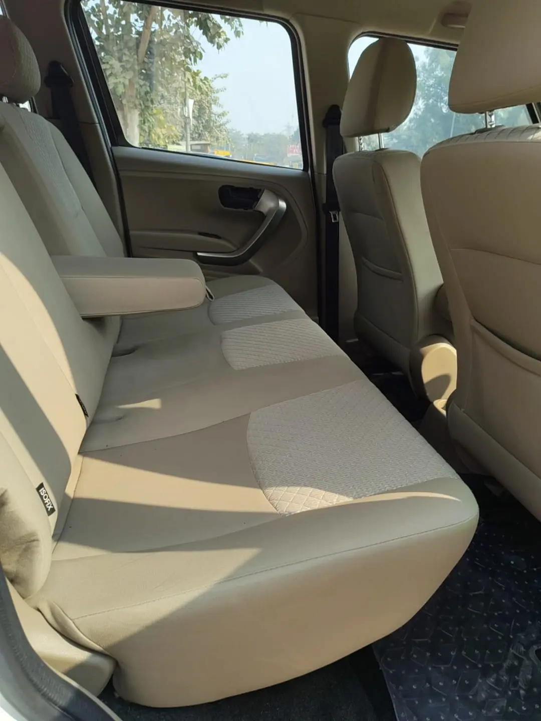 यूज़्ड 2025 महिंद्रा बोलेरो नियो, Palam Road, Gurgaon 16 यूज़्ड 2025 महिंद्रा बोलेरो नियो, Palam Road, Gurgaon 16