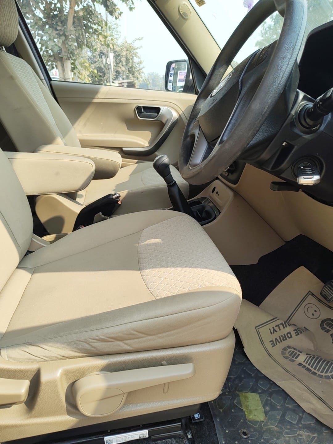 Used 2025 Mahindra Bolero Neo Used 2025 Mahindra Bolero Neo