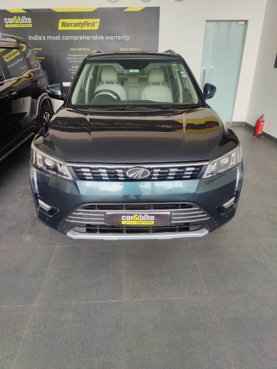 Used 2022 Mahindra XUV300 Used 2022 Mahindra XUV300