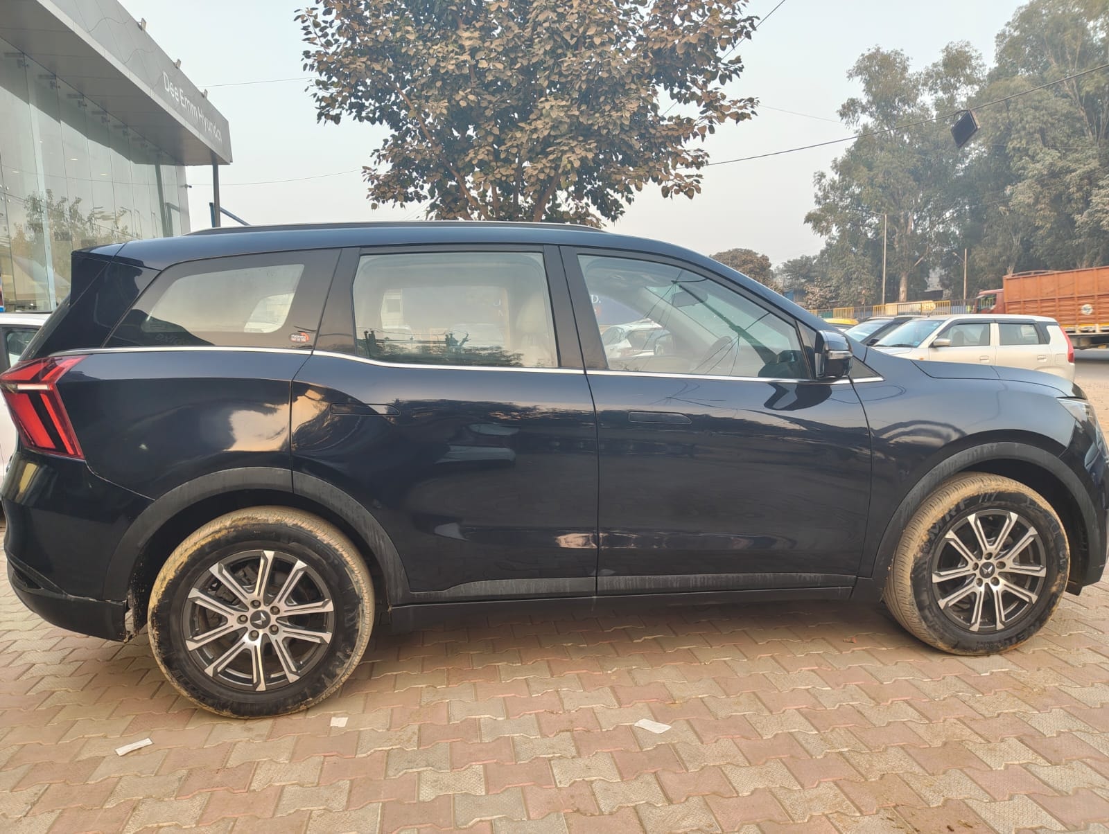 Used 2021 Mahindra XUV700 Used 2021 Mahindra XUV700