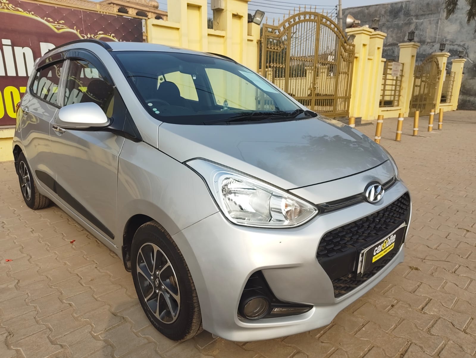 Used 2018 Hyundai Grand i10 Used 2018 Hyundai Grand i10