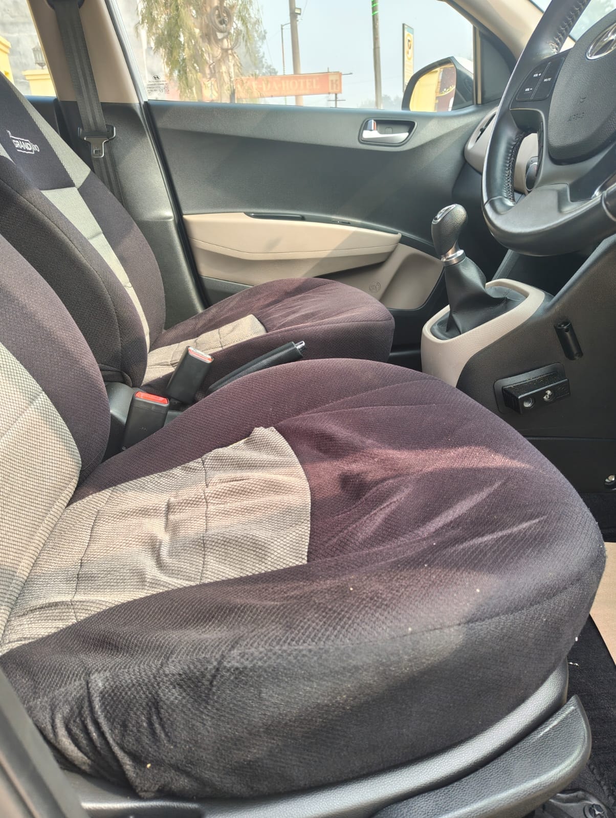 Used 2018 Hyundai Grand i10 Used 2018 Hyundai Grand i10