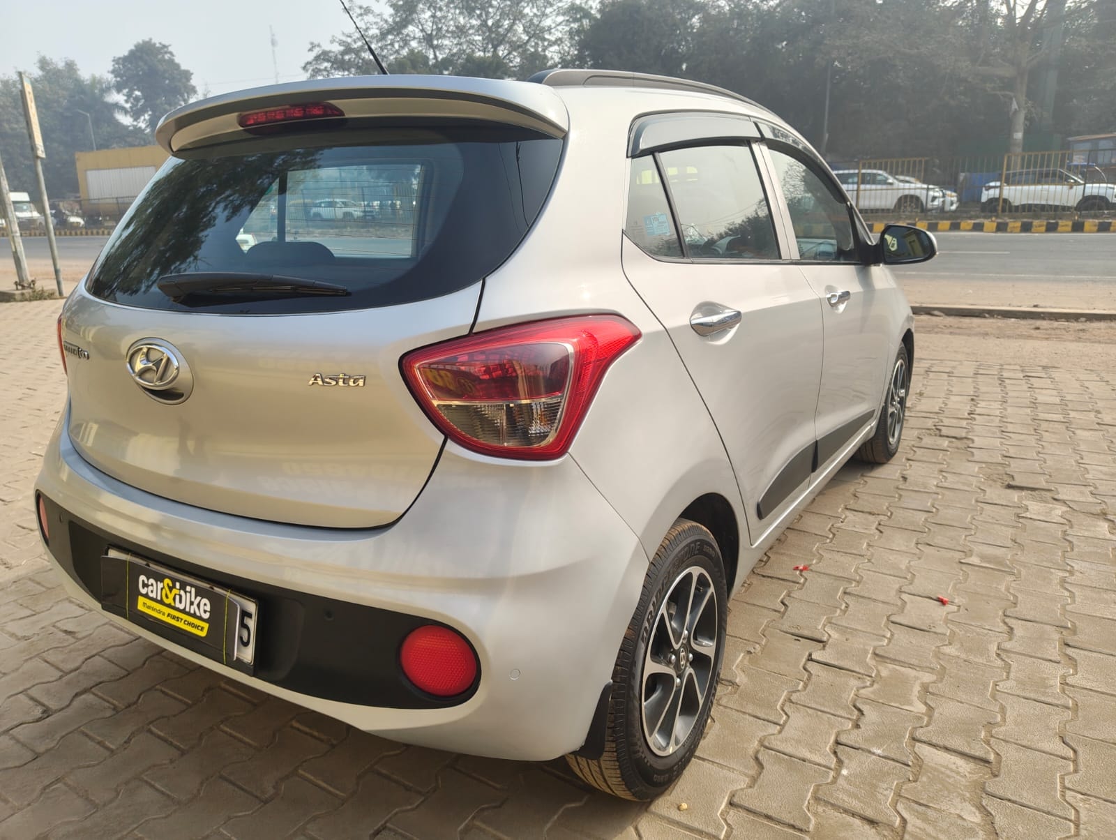 Used 2018 Hyundai Grand i10 Used 2018 Hyundai Grand i10