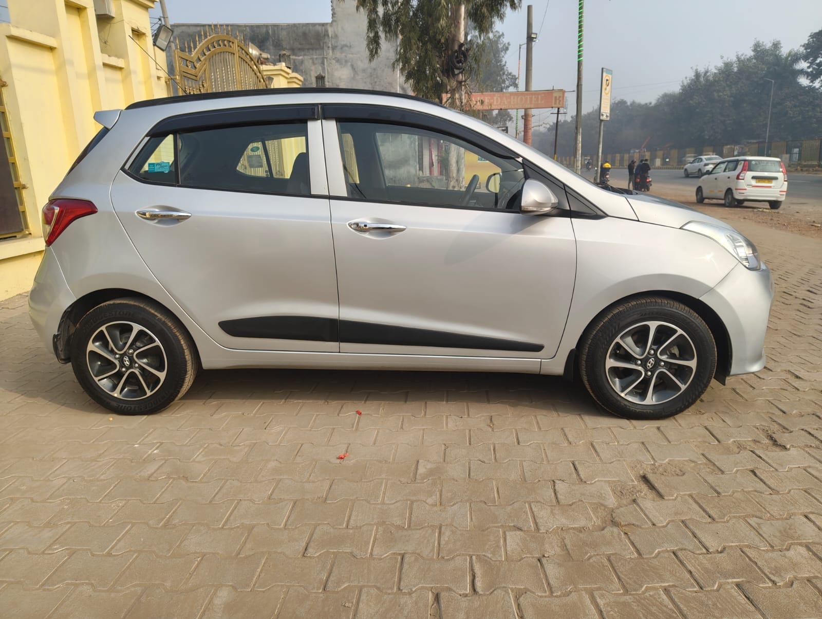 Used 2018 Hyundai Grand i10 Used 2018 Hyundai Grand i10
