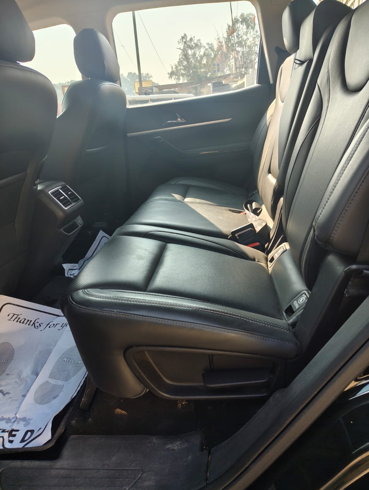 XUV700 image 17 XUV700 image 17