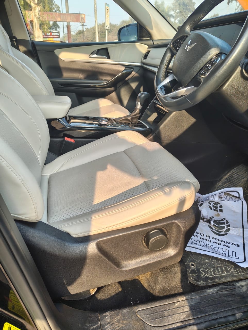 Used 2024 Mahindra XUV700 Used 2024 Mahindra XUV700