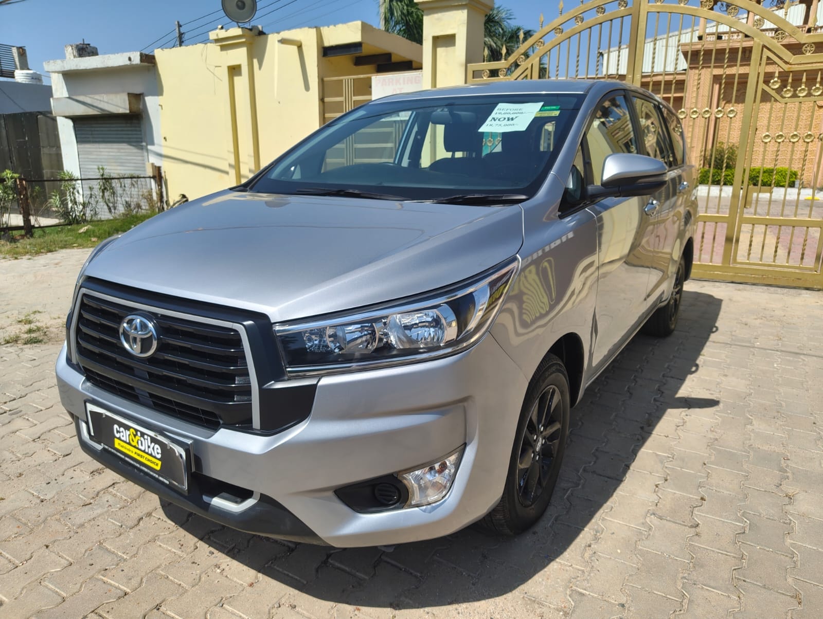 Innova Crysta image 7 Innova Crysta image 7