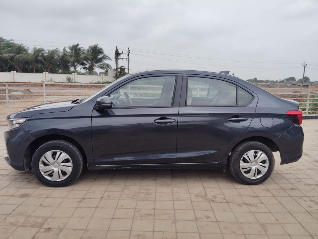 Used 2023 Honda Amaze Used 2023 Honda Amaze