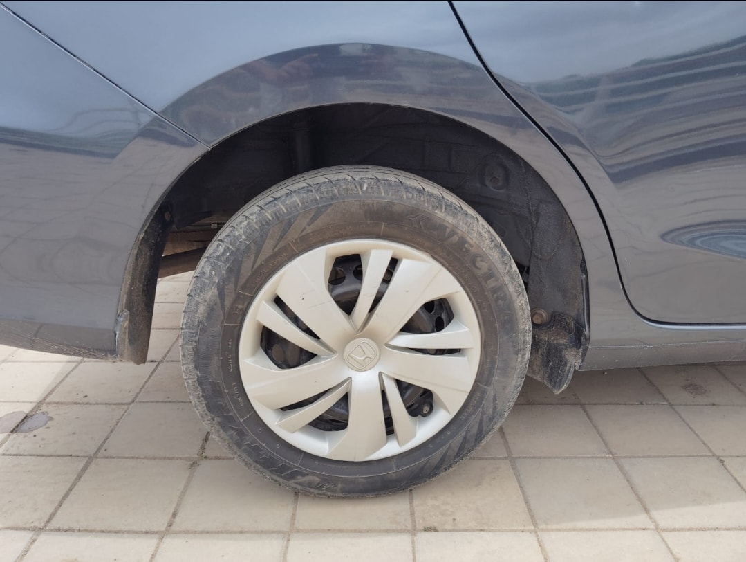 Used 2023 Honda Amaze Used 2023 Honda Amaze