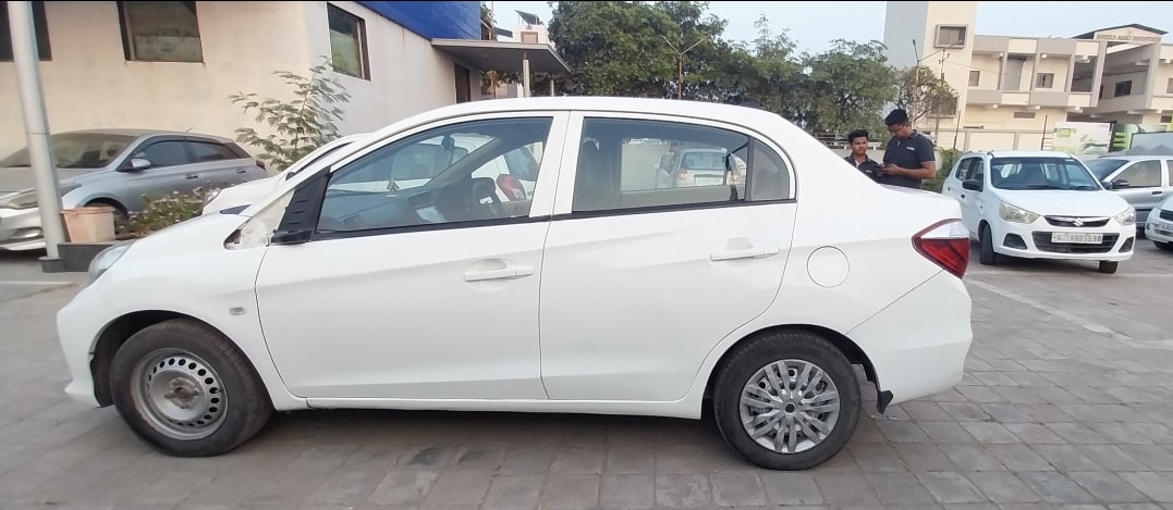 Used 2017 Honda Amaze Used 2017 Honda Amaze