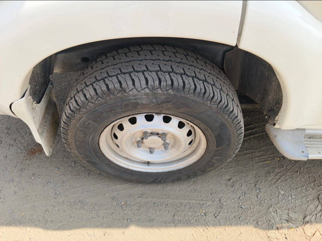 Scorpio image 9 Scorpio image 9