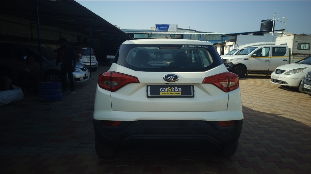 XUV300 image 4 XUV300 image 4