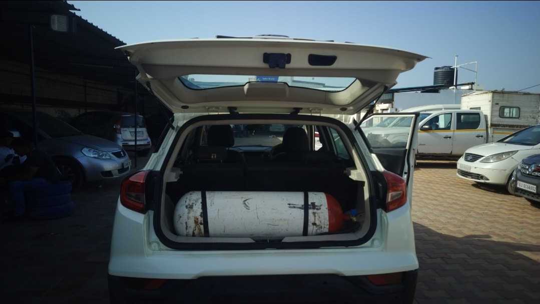 XUV300 image 10 XUV300 image 10