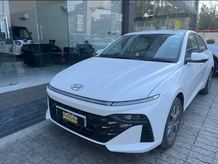 Used 2023 Hyundai Verna Used 2023 Hyundai Verna