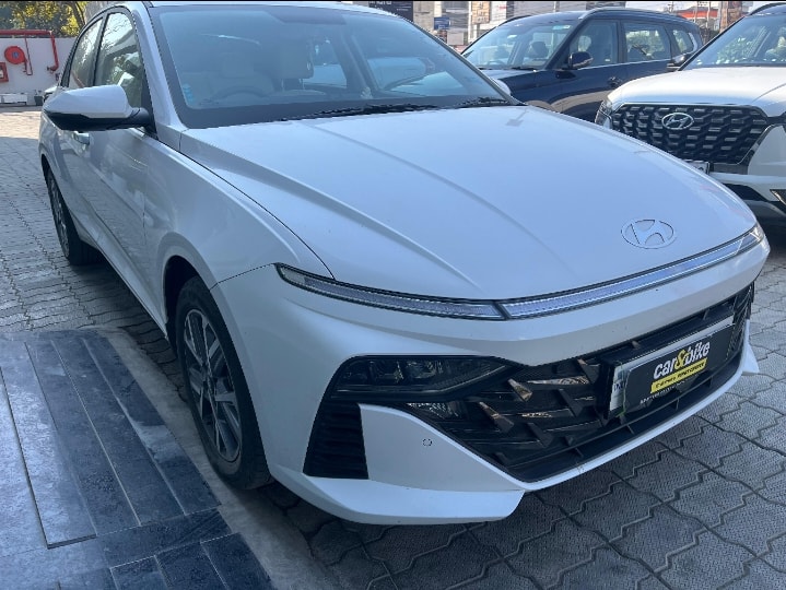 Used 2023 Hyundai Verna Used 2023 Hyundai Verna