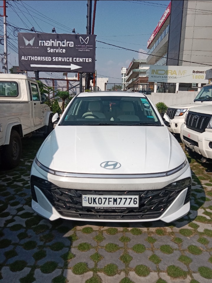 Verna image 2 Verna image 2