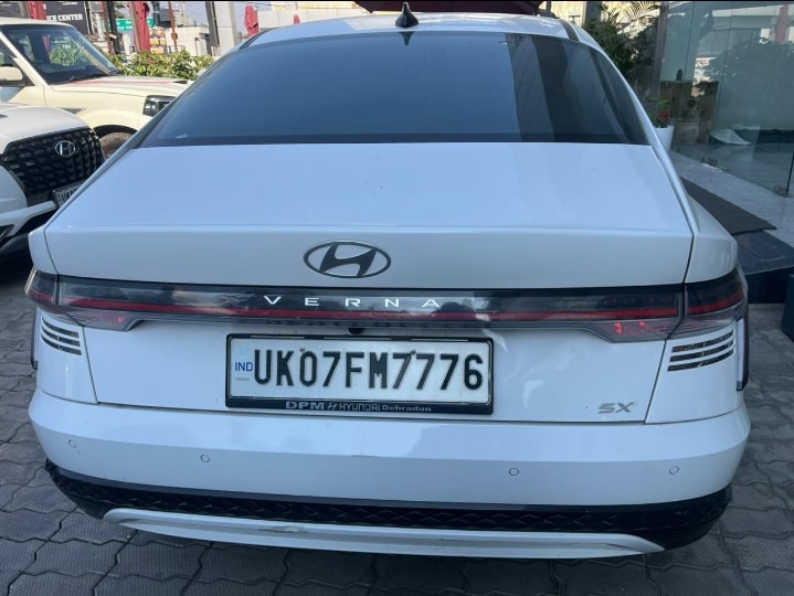 Used 2023 Hyundai Verna Used 2023 Hyundai Verna