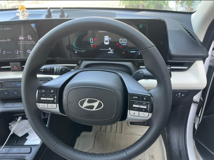 Used 2023 Hyundai Verna Used 2023 Hyundai Verna