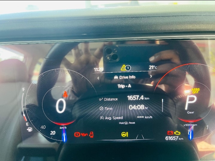 XUV700 image 11 XUV700 image 11