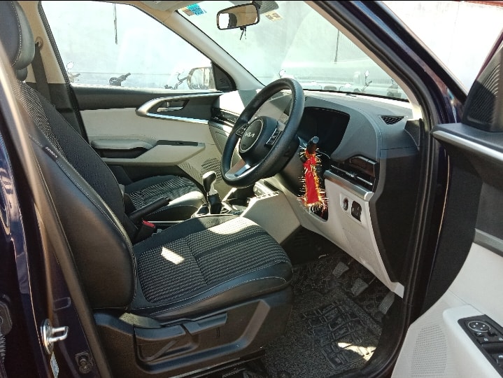 Carens image 14 Carens image 14