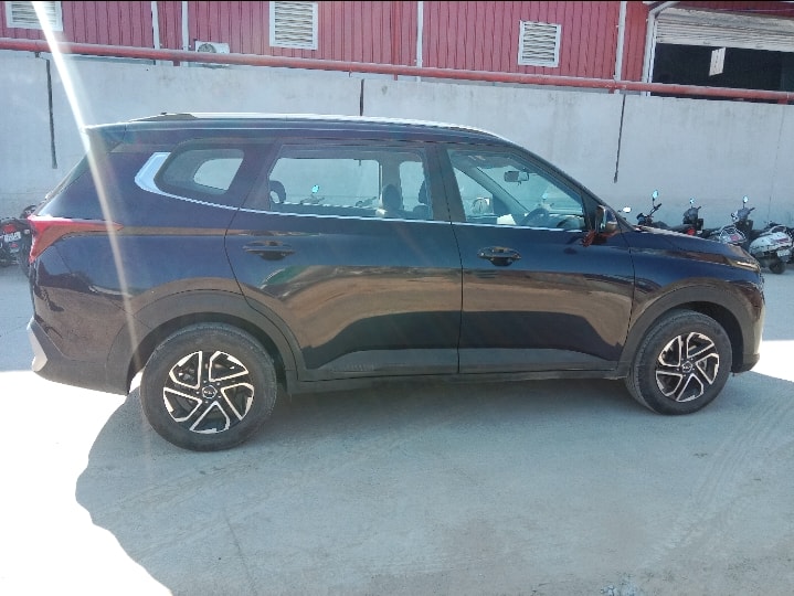 Carens image 6 Carens image 6