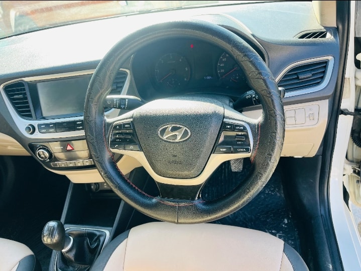 Used 2018 Hyundai Verna Used 2018 Hyundai Verna