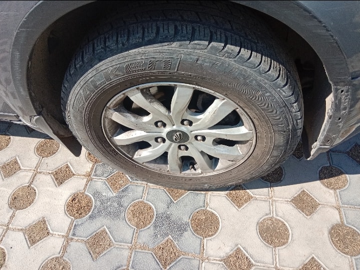 Used 2015 Mahindra XUV500 Used 2015 Mahindra XUV500