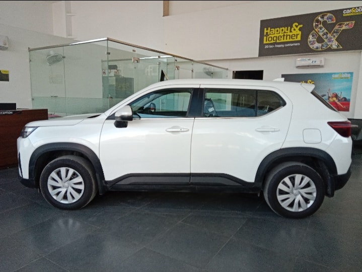 Elevate image 2 Elevate image 2