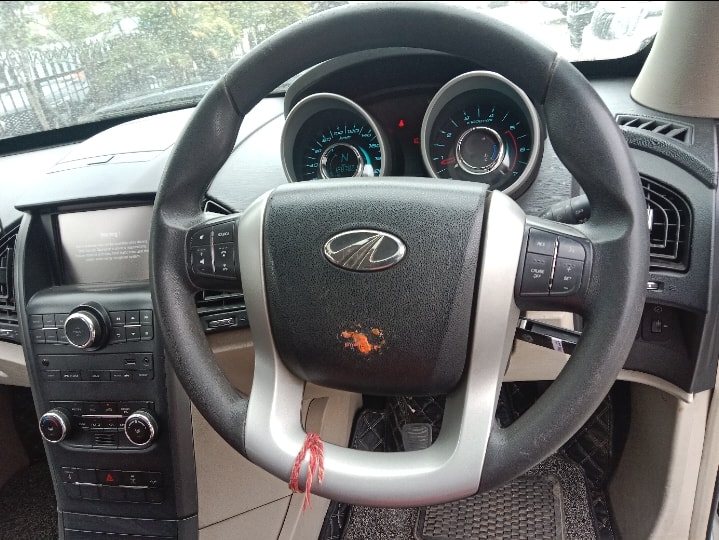 Used 2016 Mahindra XUV500 Used 2016 Mahindra XUV500