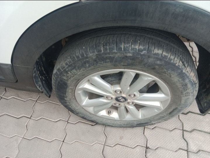 Creta image 9 Creta image 9