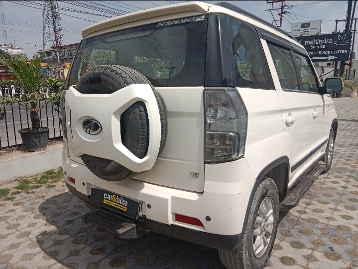 TUV300 image 5 TUV300 image 5