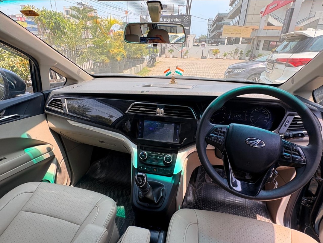 Used 2018 Mahindra Marazzo Used 2018 Mahindra Marazzo