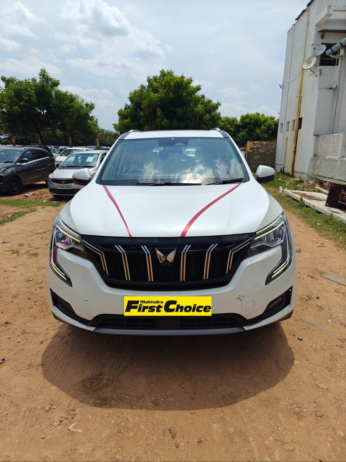 Used 2023 Mahindra XUV700 Used 2023 Mahindra XUV700