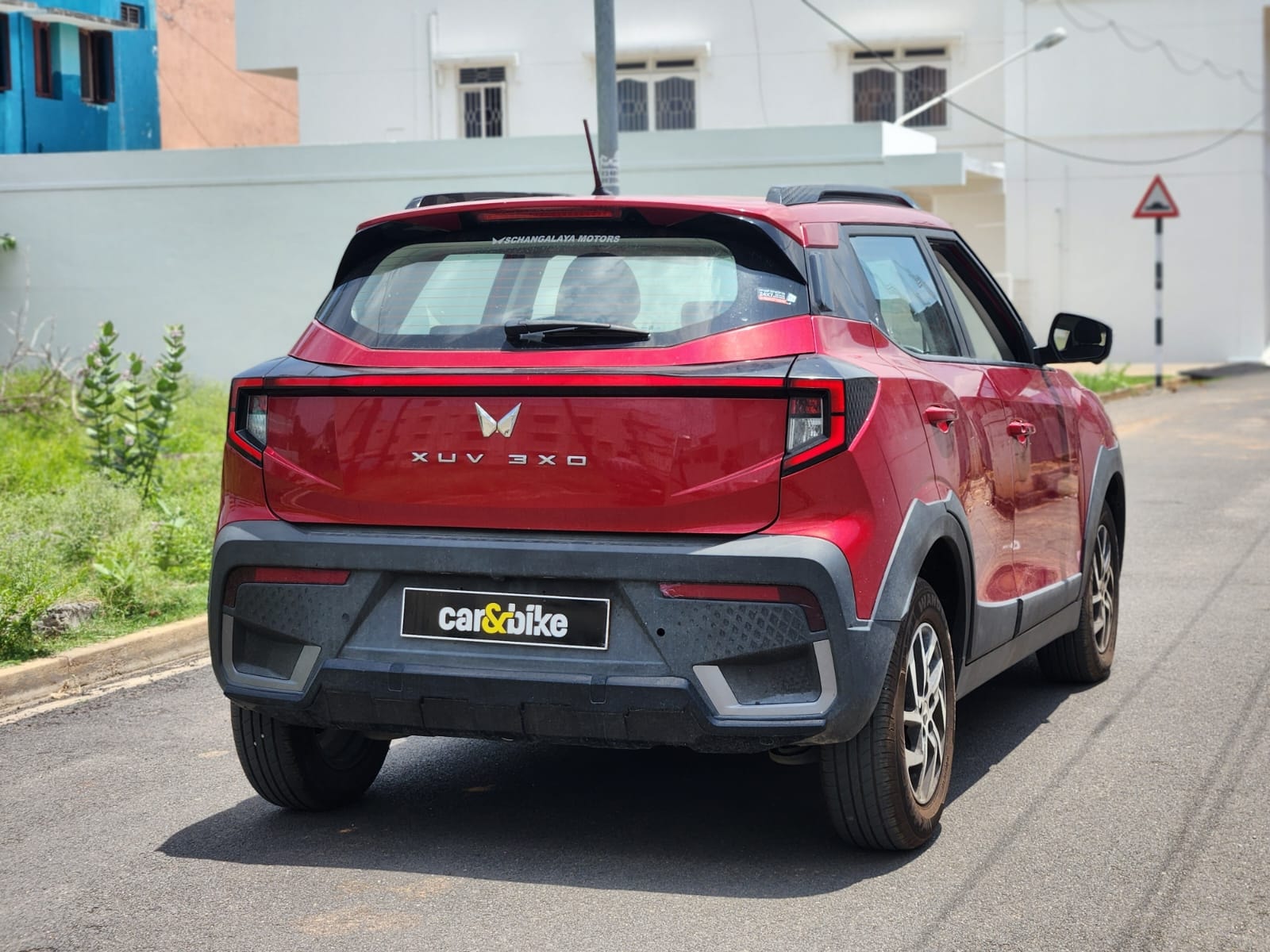 Used 2024 Mahindra XUV 3XO Used 2024 Mahindra XUV 3XO