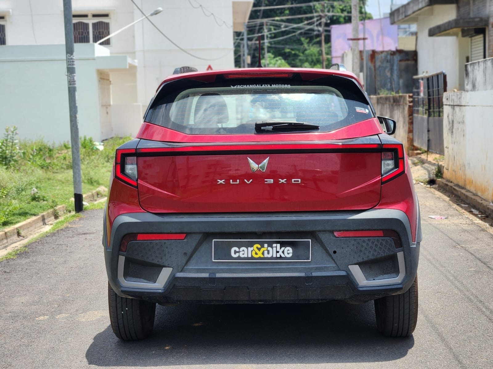 Used 2024 Mahindra XUV 3XO Used 2024 Mahindra XUV 3XO