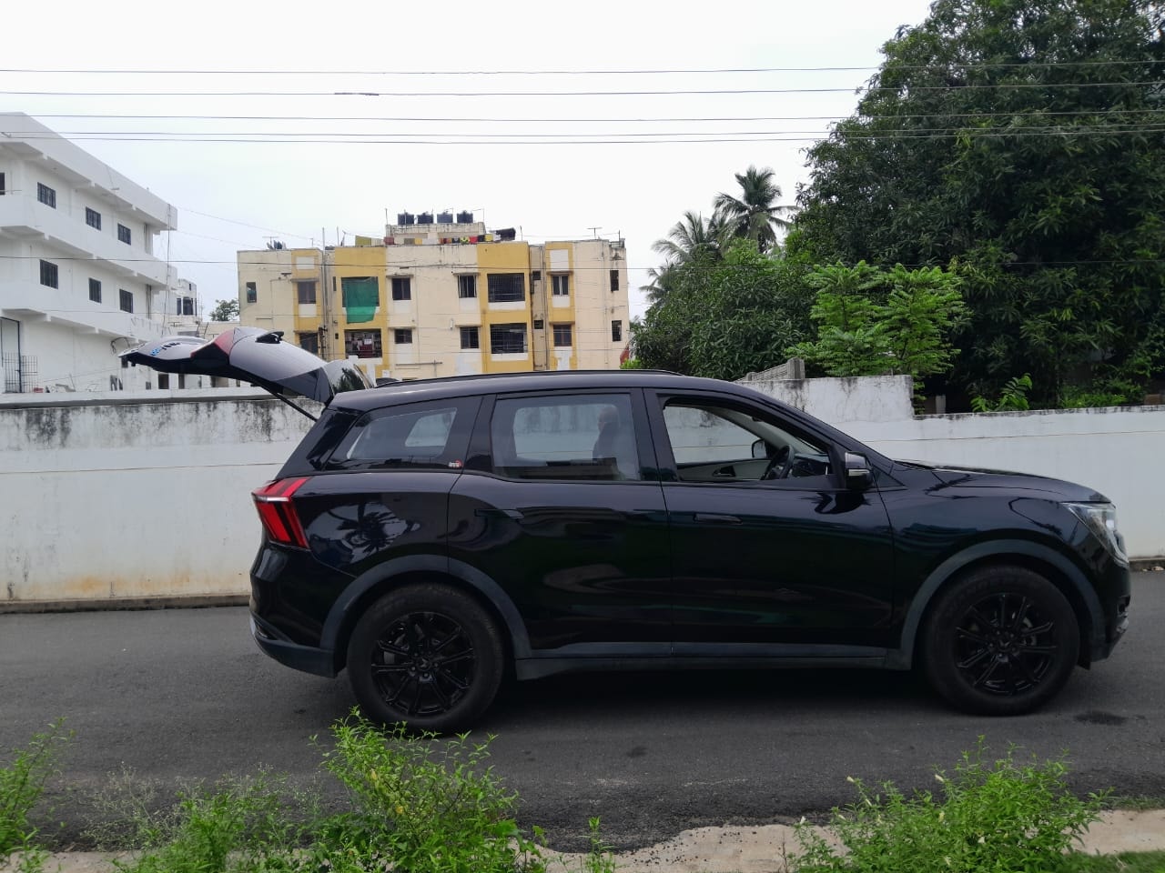 Used 2024 Mahindra XUV700 Used 2024 Mahindra XUV700