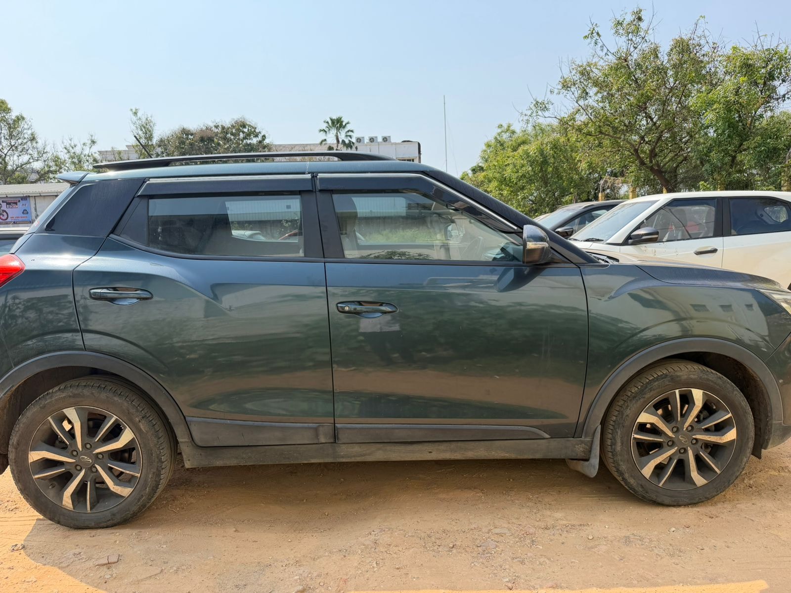 XUV300 image 5 XUV300 image 5