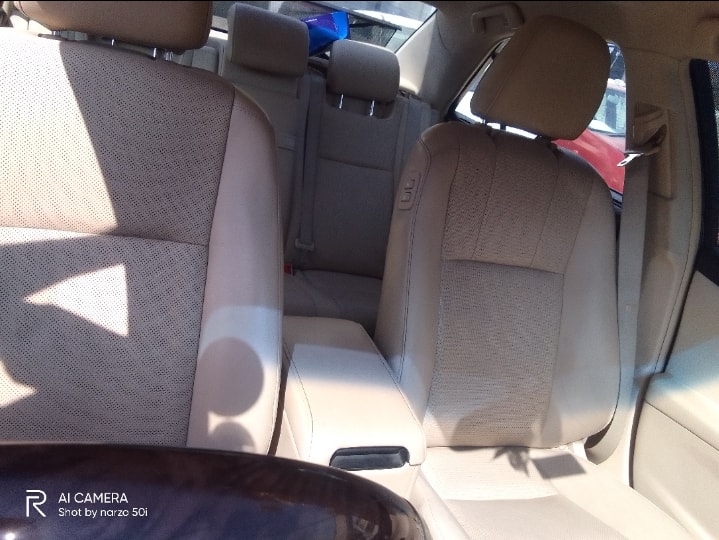 Camry image 16 Camry image 16