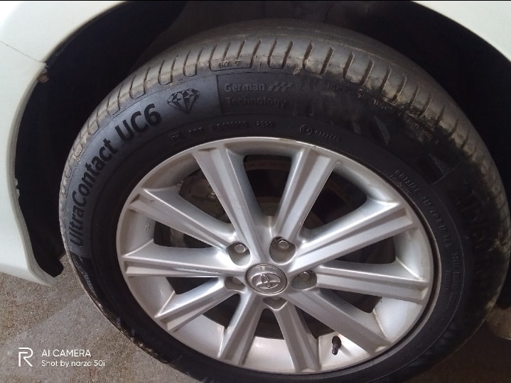 Camry image 9 Camry image 9