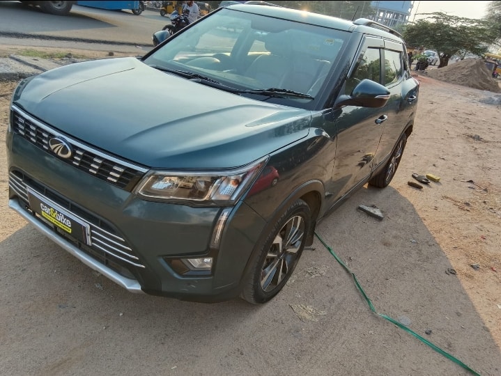 XUV300 image 8 XUV300 image 8