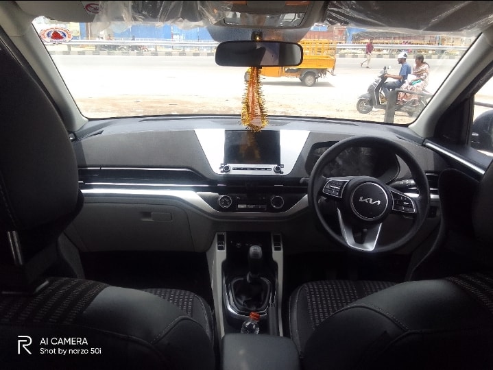 Carens image 12 Carens image 12