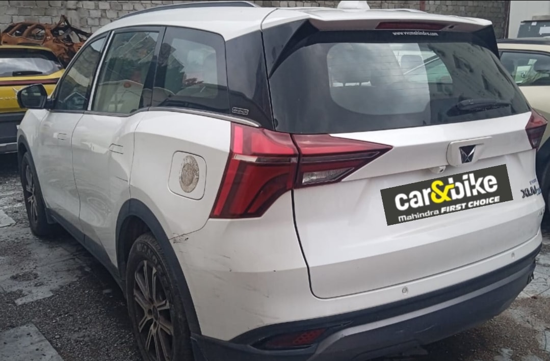 XUV700 image 2 XUV700 image 2