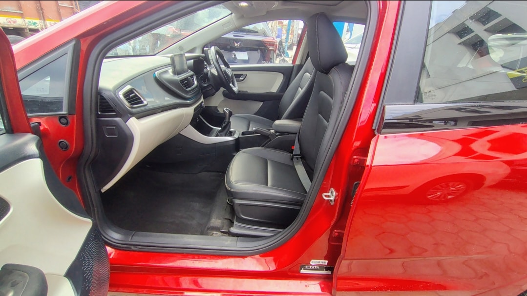 Used 2023 Tata Altroz Used 2023 Tata Altroz