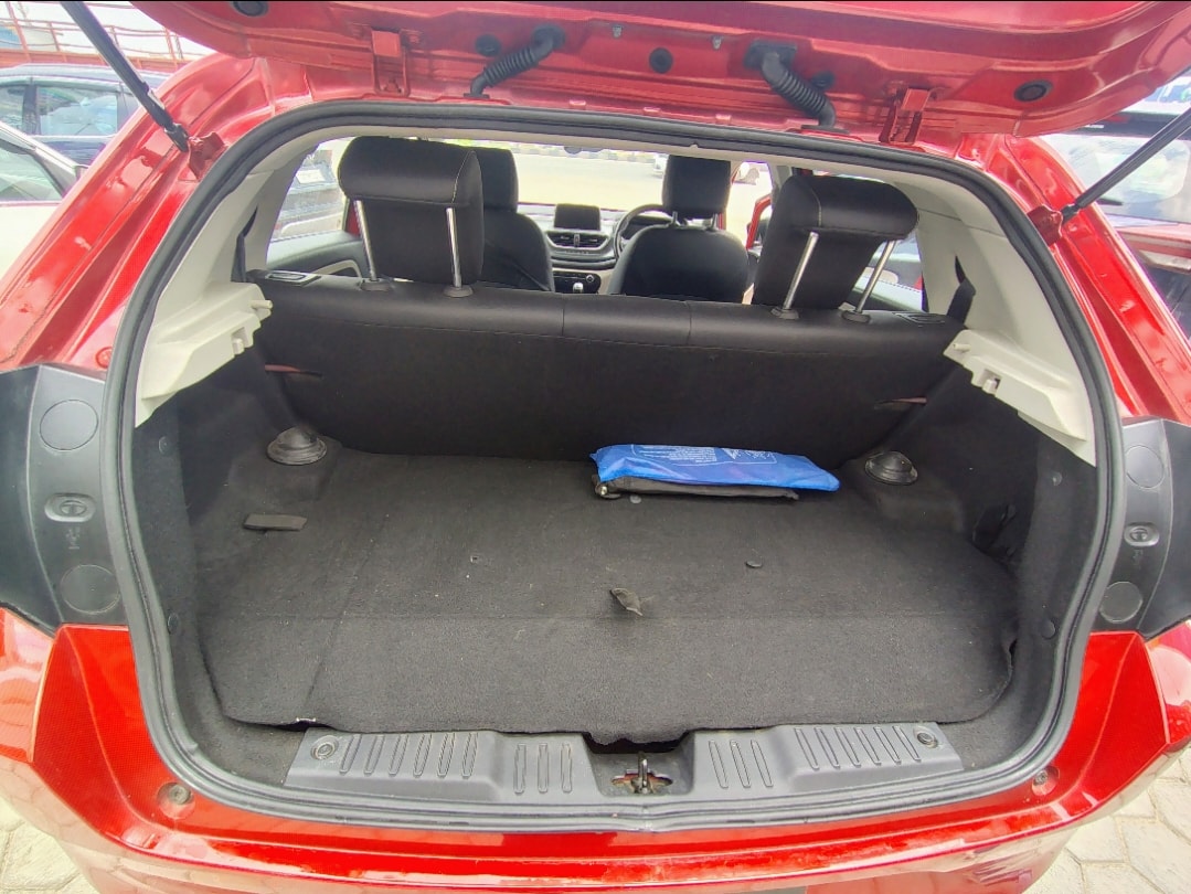 Used 2023 Tata Altroz Used 2023 Tata Altroz