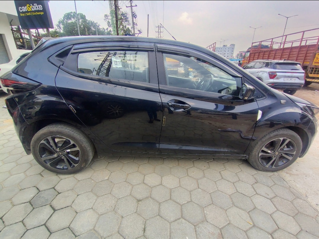 Used 2022 Tata Altroz Used 2022 Tata Altroz