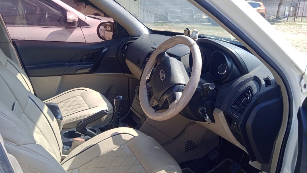 Used 2017 Mahindra XUV500 Used 2017 Mahindra XUV500