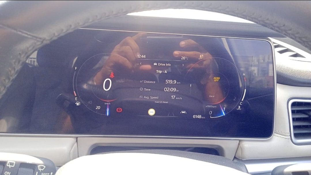 Used 2023 Mahindra XUV700 Used 2023 Mahindra XUV700